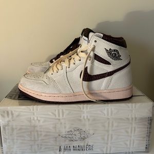 Air Jordan 1 High US 7M or 9W